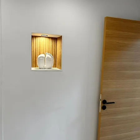 Luxueux Duplex Au Coeur Du Vieil Αντίμπ