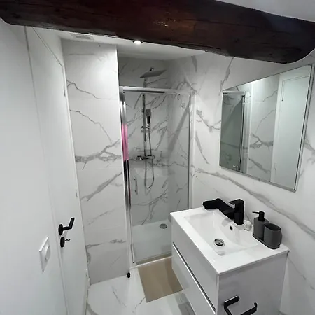 Luxueux Duplex Au Coeur Du Vieil