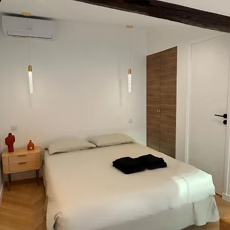 Luxueux Duplex Au Coeur Du Vieil Διαμέρισμα